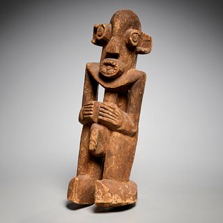 Mfumte Peoples, carved wood figure