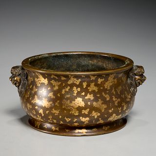 Fine Chinese gold splashed bronze censer