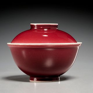 Chinese lidded oxblood bowl, Qianlong mark