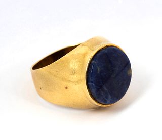A 18K Gold Lapis Signet Ring