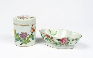 Two Pieces Antique Chinese Famille Rose