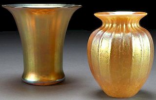 A PAIR OF CONTEMPORARY ART GLASS VASES, 20TH C.