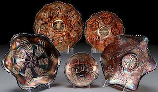 A FIVE PIECE GROUP OF CARNIVAL GLASS, CIRCA 1930S