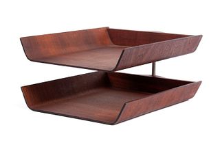 LETTER TRAYS BY FLORENCE KNOLL