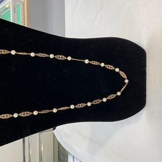 18kt Yellow Gold Chain with Cultured Pearls from the Surreal Collection