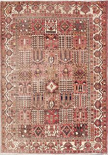 Vintage Hand Knotted Bakhtiari Garden Carpet Oriental Rug, 20th Century