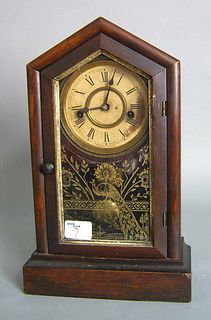 Waterbury 8-day mahogany mantle clock, 15" h.