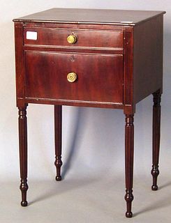 Federal mahogany workstand, ca. 1815, 27 1/4" h.,7