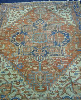 Roomsize Heriz rug, ca. 1910, 12'2" x 9'9".