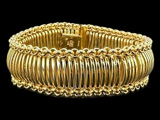14K Gold Brev Italian Bracelet