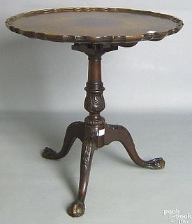 George III style mahogany piecrust table, 28 1/2".