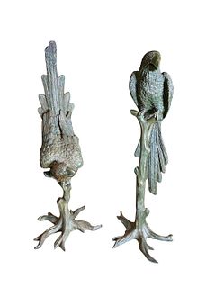 A LIFE-SIZE PAIR OF BRONZE PATINATED PARROTS, 20TH CENTURY