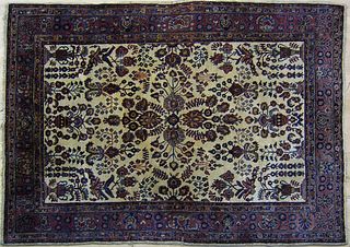 Roomsize Sarouk rug, ca. 1930, with floral pattern
