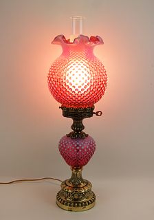 FENTON CRANBERRY OPALESCENT HOBNAIL TABLE LAMP