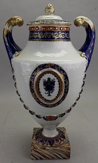 Chinese Export Footed Porcelain Covered Urn