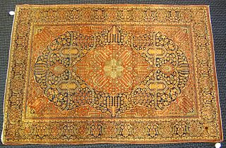 Feraghan Sarouk throw rug, ca. 1900, with centrale