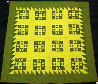 Pennsylvania pieced quilt, late 19th c., in a gree