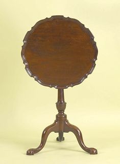 Delaware Valley Chippendale mahogany candlestand,a