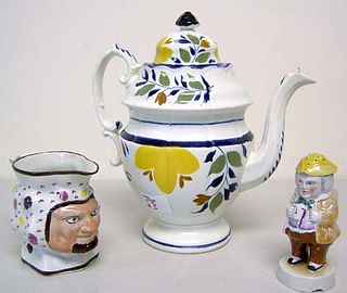 English pearlware teapot, early 19th c., 10 3/4" h