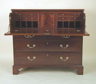 Philadelphia Federal mahogany butler's desk, ca. 1