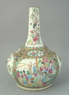 Chinese export rose medallion water bottle, 19th c
