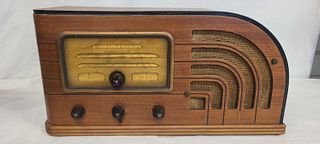 1930's G.E. Deco Radio