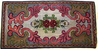 Maine floral hooked rug, ca. 1900-1910, 35" x 69"n