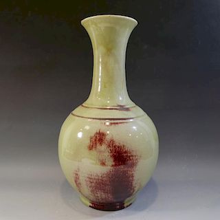 IMPERIAL CHINESE LIVER RED FLAMBE PORCELAIN VASE - TONGZHI MARK AND PERIOD