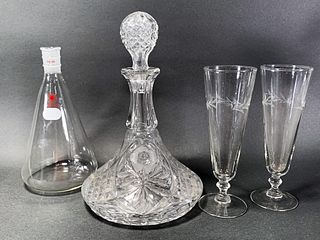 ACE 1000 ML GLASS LAB BEAKER, DECANTERS, & TWO GOBLETS