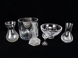 ASSORTED CLEAR SERVING & DECORATIVE GLASS 