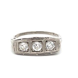 Edwardian Platinum Diamond Filigree Ring