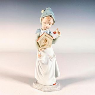 A Brushstroke of Dreams 1006891 - Lladro Porcelain Figurine