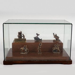 8pc Goebel Olszewski Base and Figurines, Americana Series