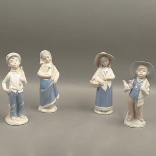 INFANTES ESPAÑA SIGLO XX Elaborados en porcelana policromada Sellada Rex 20 cm altura Detalles de conservación Piezas: 4