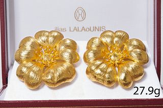 LALAOUNIS, PAIR OF GOLD FLOWER CLIP EARRINGS