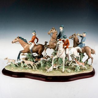 Fox Hunt 1005362 Ltd. - Lladro Porcelain Figurine