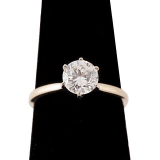 A. JAFFE DIAMOND & 18K GOLD SOLITAIRE RING