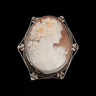 SHELL AND 14K WHITE GOLD CAMEO BROOCH/PENDANT