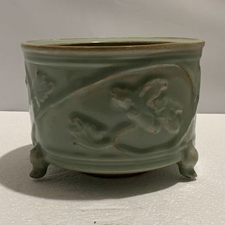 Chinese Longquan celadon tripod censer, Yuan-Ming