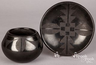 Marie & Julian (Martinez) blackware pot and tray