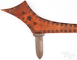 Sioux or Cheyenne Indian gunstock club tomahawk