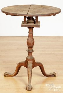 Chippendale walnut candlestand, 19th c.