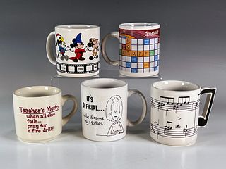 LOT OF COLLECTIBLE BRANDED MUGS MICKEY MOUSE