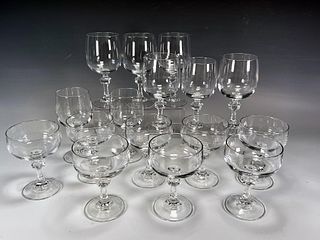 CRYSTAL BARWARE, WINE & CHAMPAGNE GLASSES