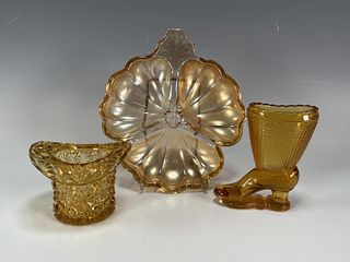 COLLECTION OF AMBER GLASS ITEMS