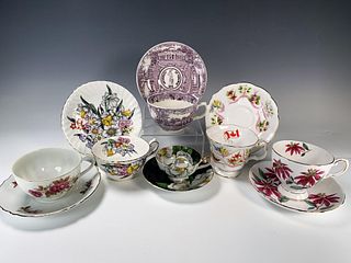 COLLECTION OF TEACUPS AND SAUCERS