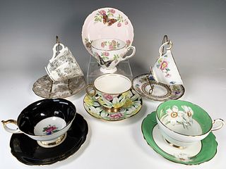 COLLECTION OF TEACUPS AND SAUCERS