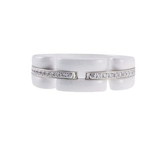 Chanel Ultra White Ceramic 18k Gold Diamond Band Ring