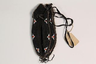 NATIVE AMERICAN BEADED POUCH