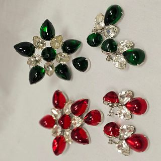 Group of Statement Flower Vintage Brooches & Earrings